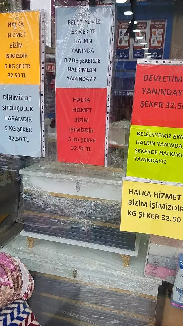 AK Partili Gökçen'in indirim oyununu ayağı ve evdeki halısı bozdu