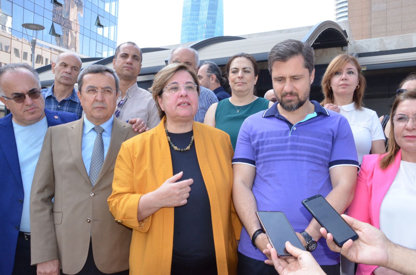 Adalet Yürüyüşü'ne ikram aracı gönderen Pektaş'a CHP'den destek: CHP'li Yücel, 