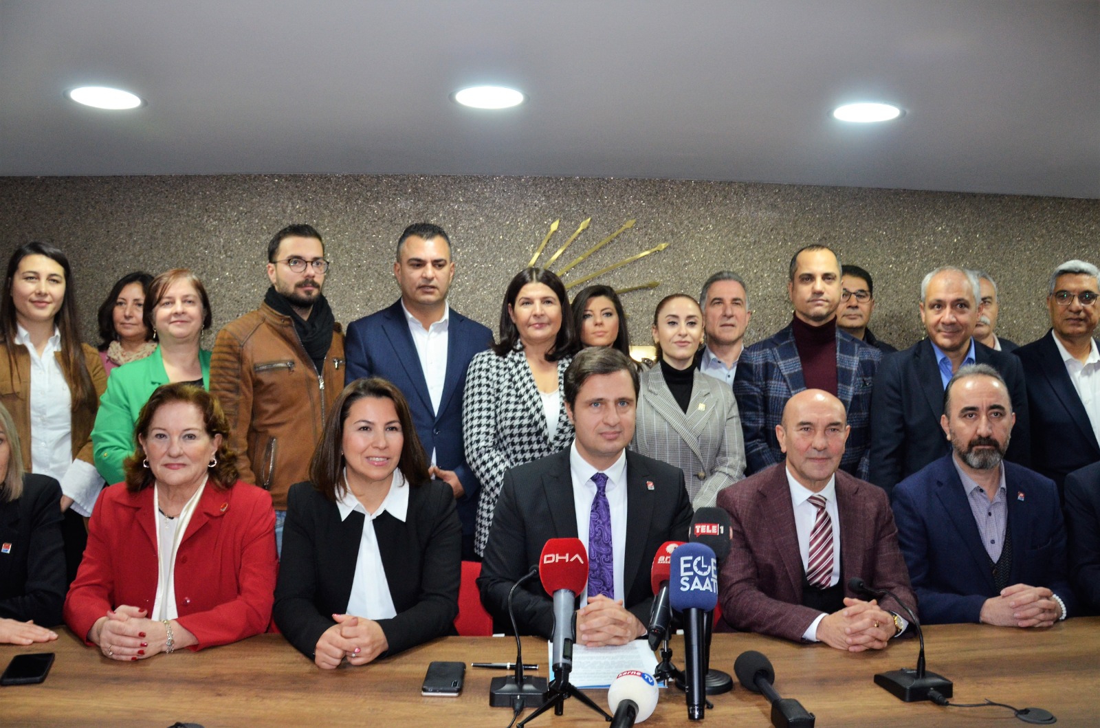 CHP İzmir'de beklenen istifa geldi: Yücel milletvekilliği yolunda…