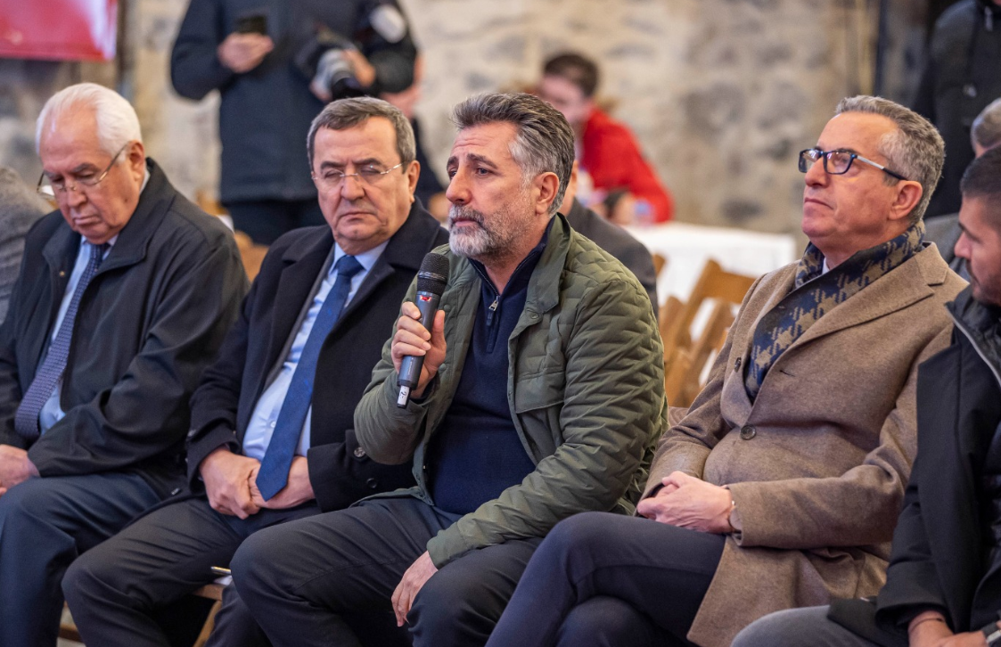 İzmir Belediyelerinden yardım seferberliği