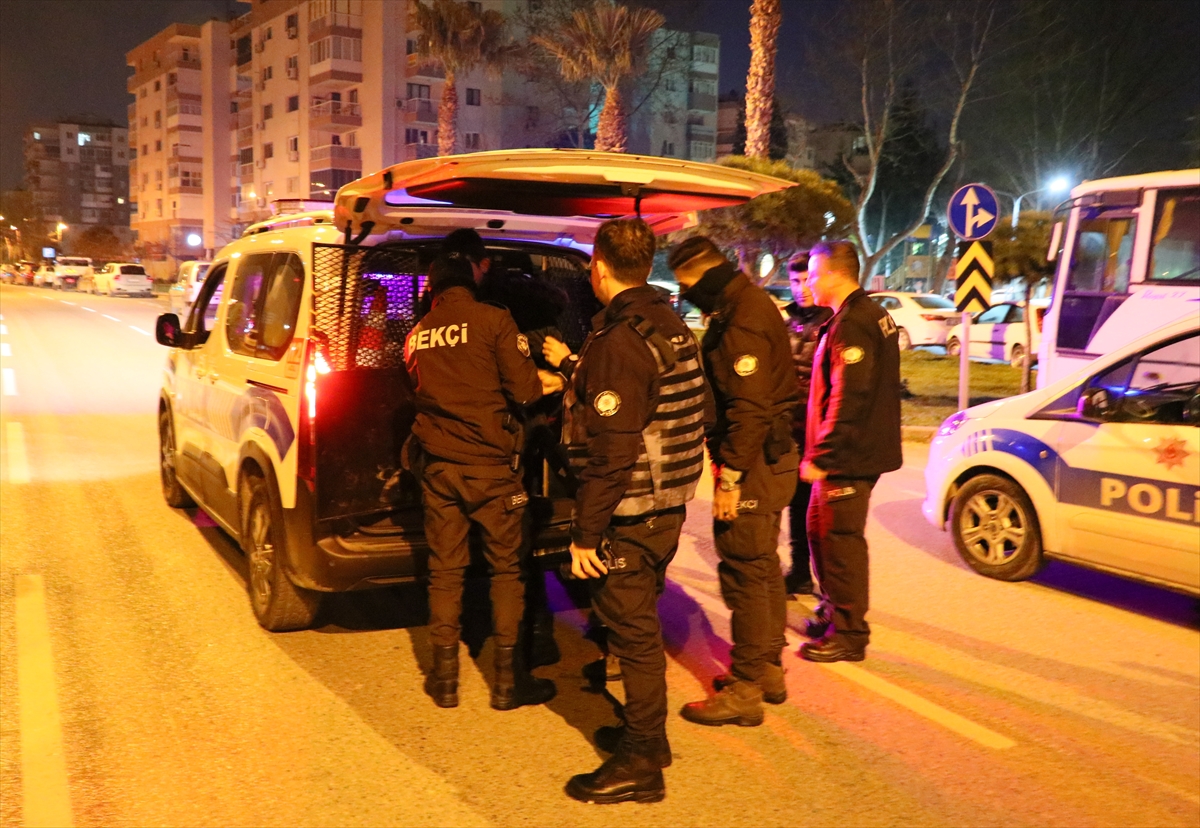 Ege Üniversitesi'nden randevu alamıyorum deyip tüfekle rastgele ateş açtı