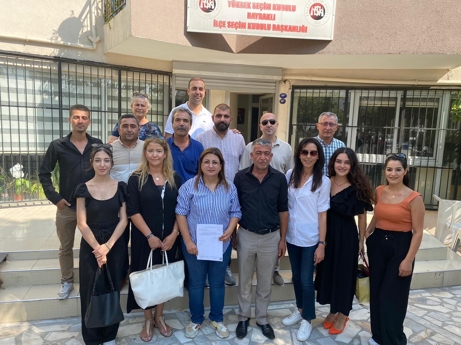 CHP Bayraklı’da Gültekin mazbatasını aldı