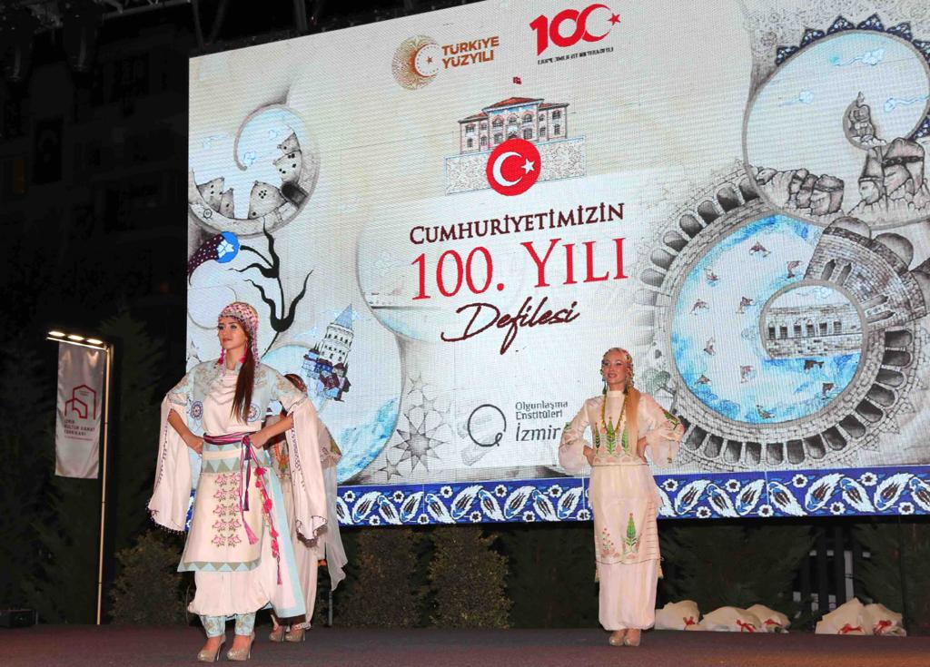 Cumhuriyetimizin 100. Yılı Defilesi