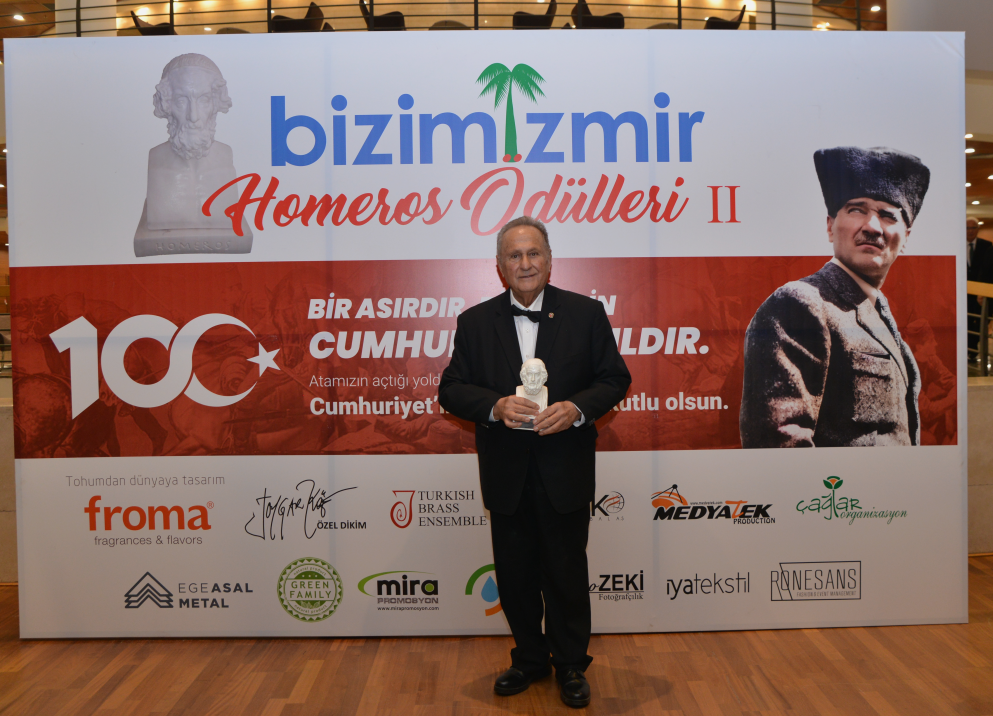 “Bizimizmir Homeros Ödülleri” sahiplerini buldu
