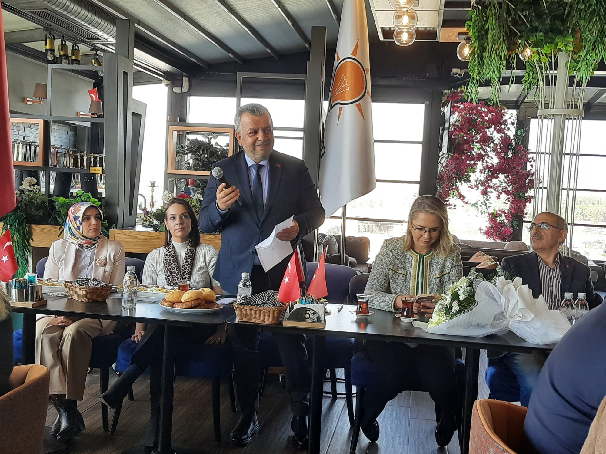 AK Parti İzmir Milletvekili Bölünmez Çankırı; “Nasılsa seçilir mantığının bitmesi lazım’