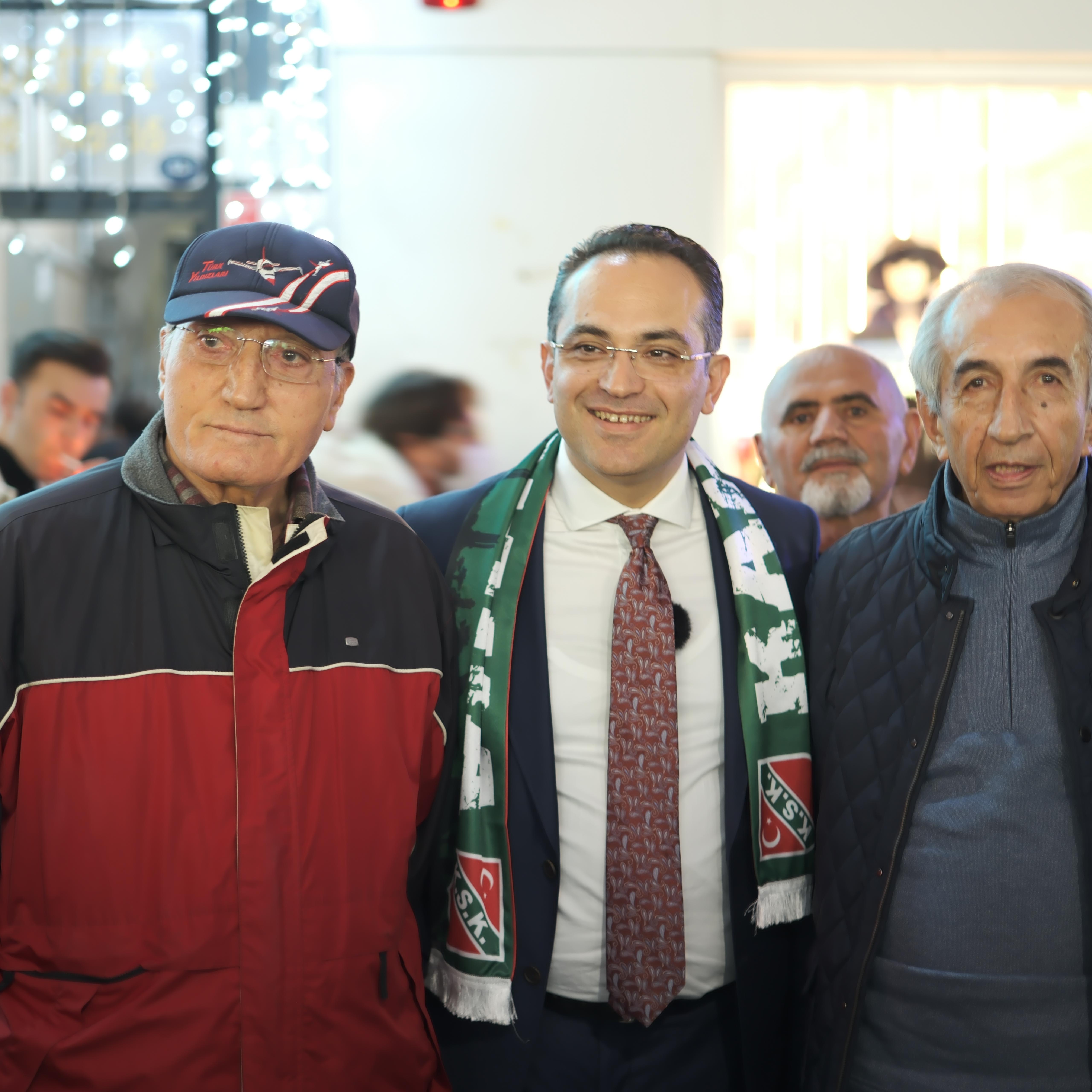 Karşıyaka’da ‘Olgun Atila’ya Sevgi Seli