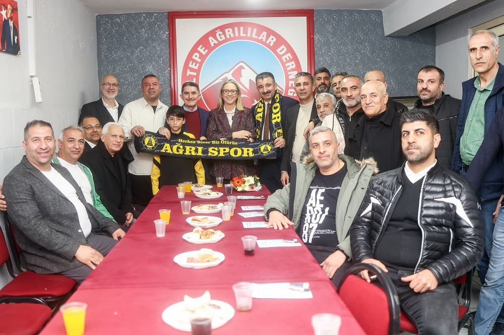 Çankırı’dan CHP’li Mevcut Başkan Batur’a Ziyaret 