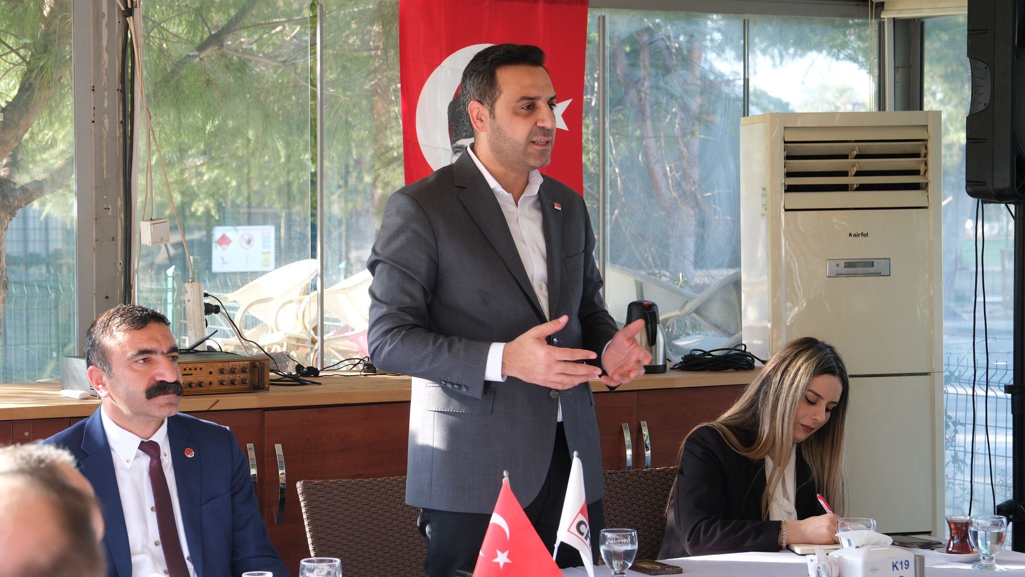 Çiğli Belediye Başkan Adayı Onur Emrah Yıldız;  “Birleşe birleşe kazanacağız!”