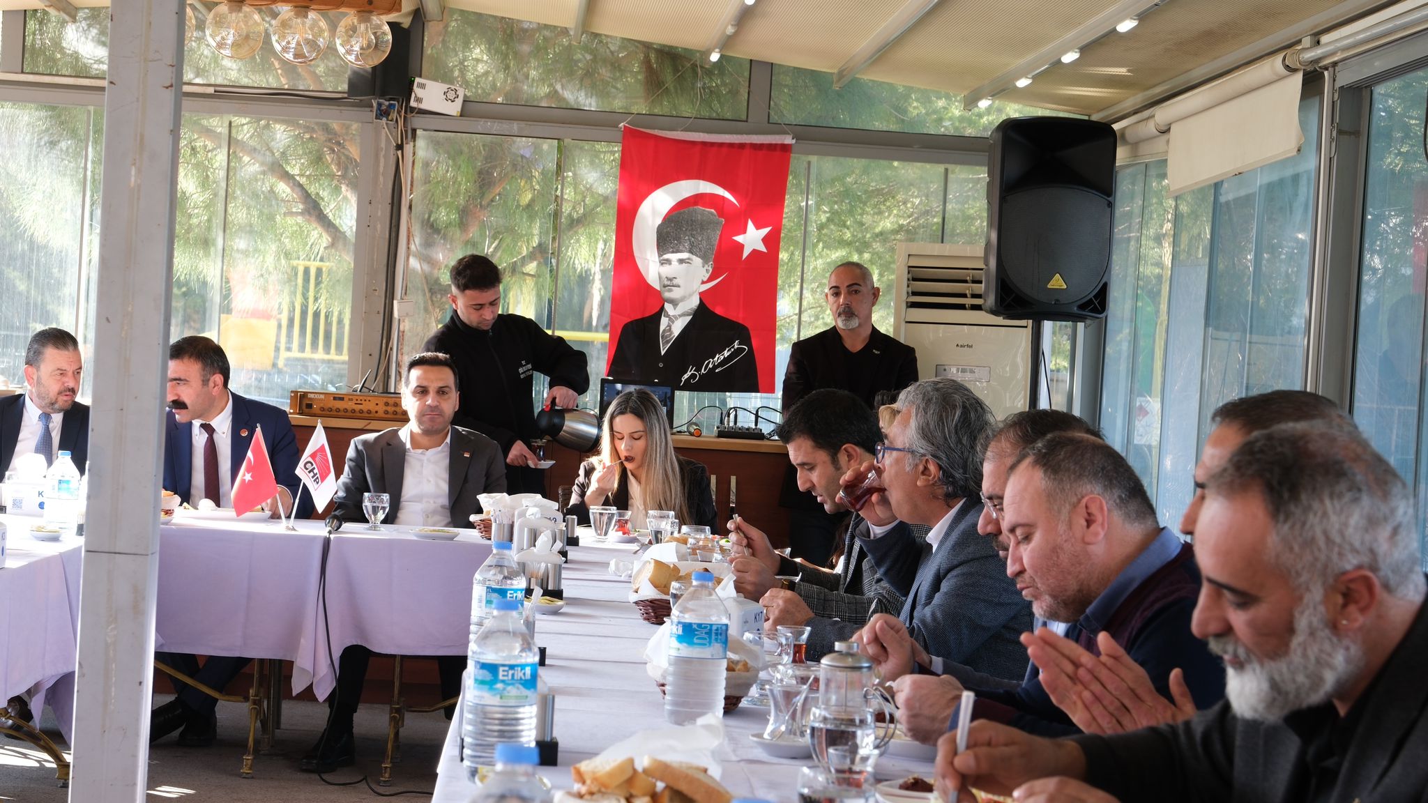 Çiğli Belediye Başkan Adayı Onur Emrah Yıldız;  “Birleşe birleşe kazanacağız!”