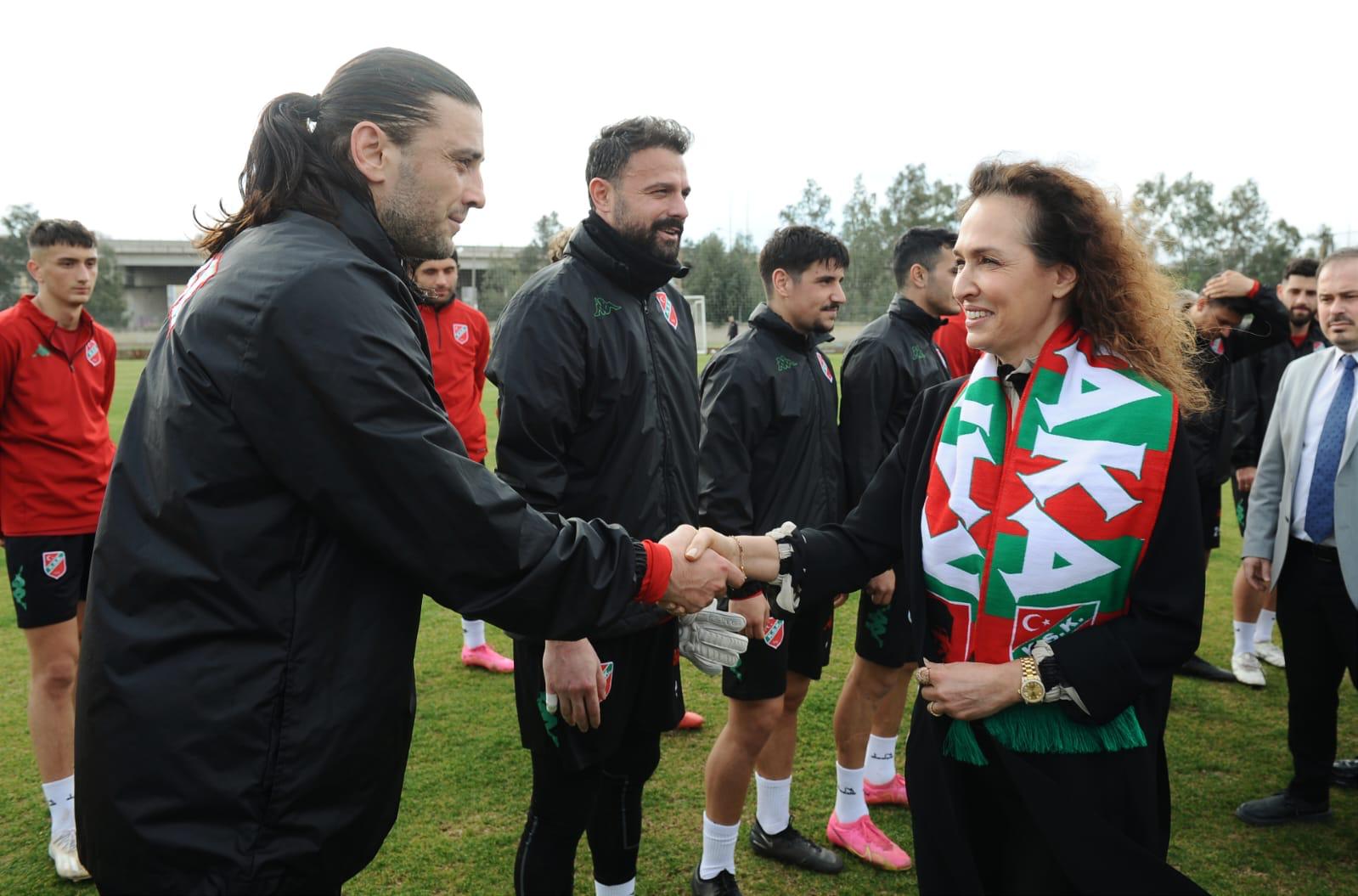 CHP Karşıyaka Adayı Yıldız İşçimenler Ünsal: “Karşıyaka sporun başkenti olacak”
