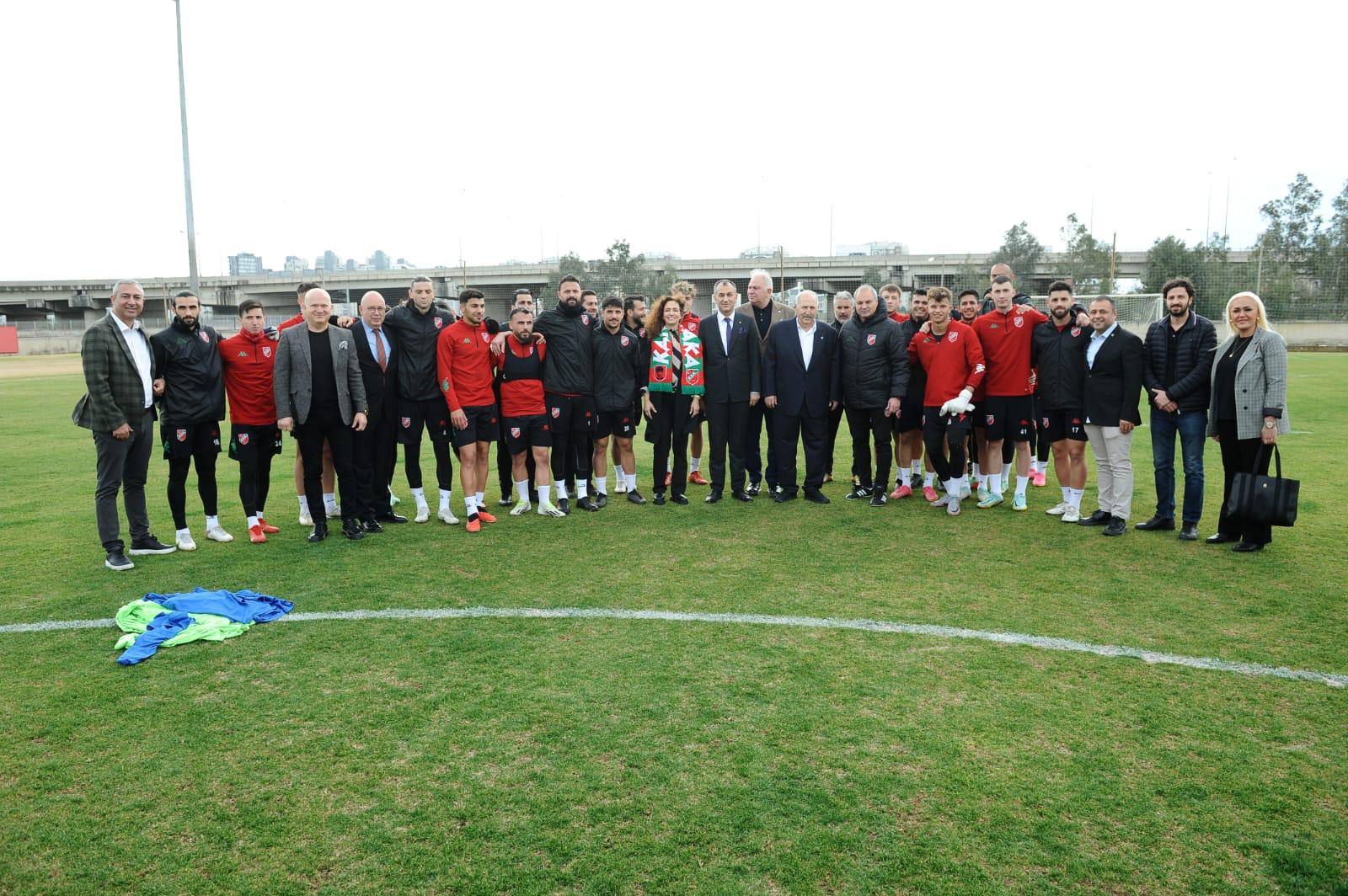 CHP Karşıyaka Adayı Yıldız İşçimenler Ünsal: “Karşıyaka sporun başkenti olacak”