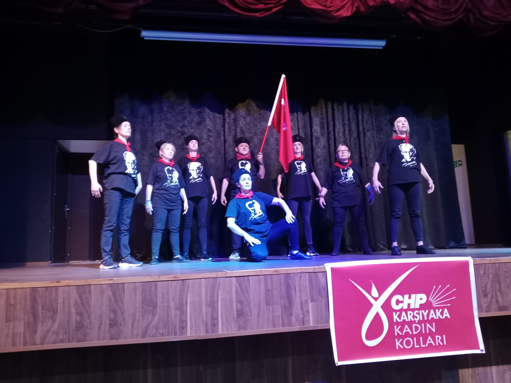 CHP Karşıyaka’da Kadın Buluşmaları ilgi görmeye devam ediyor