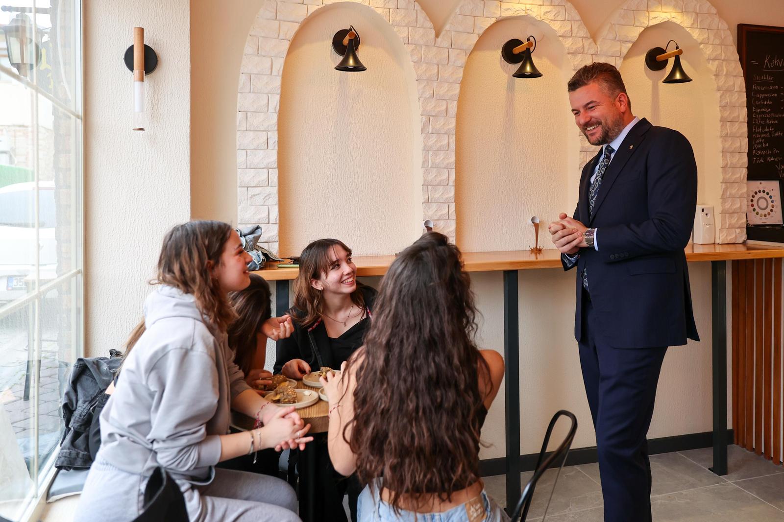 Başkan Duman'dan Bucafe'ye davet