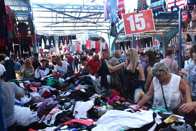 Türkiye'den alıp, 3 katı fiyata satıyorlar 4