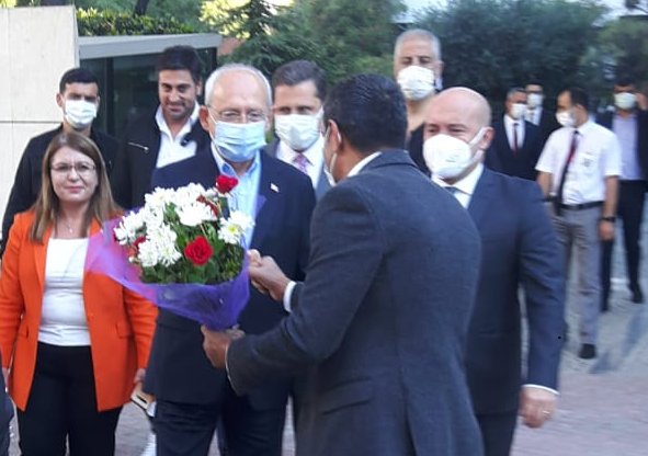 “İzmir, Türkiye’ye örnek olacak” 1