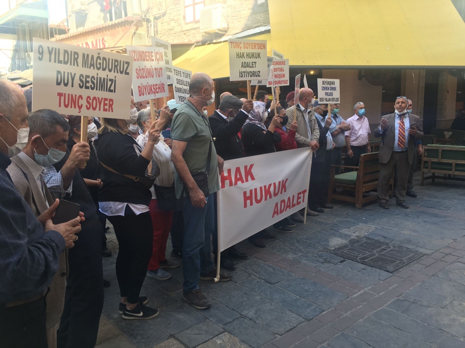 Uzundere Kentsel Dönüşüm Mağdurları Platformu İBB'ye seslendi: "Mağduriyetlerimizin giderilmezse dava açacağız" 8