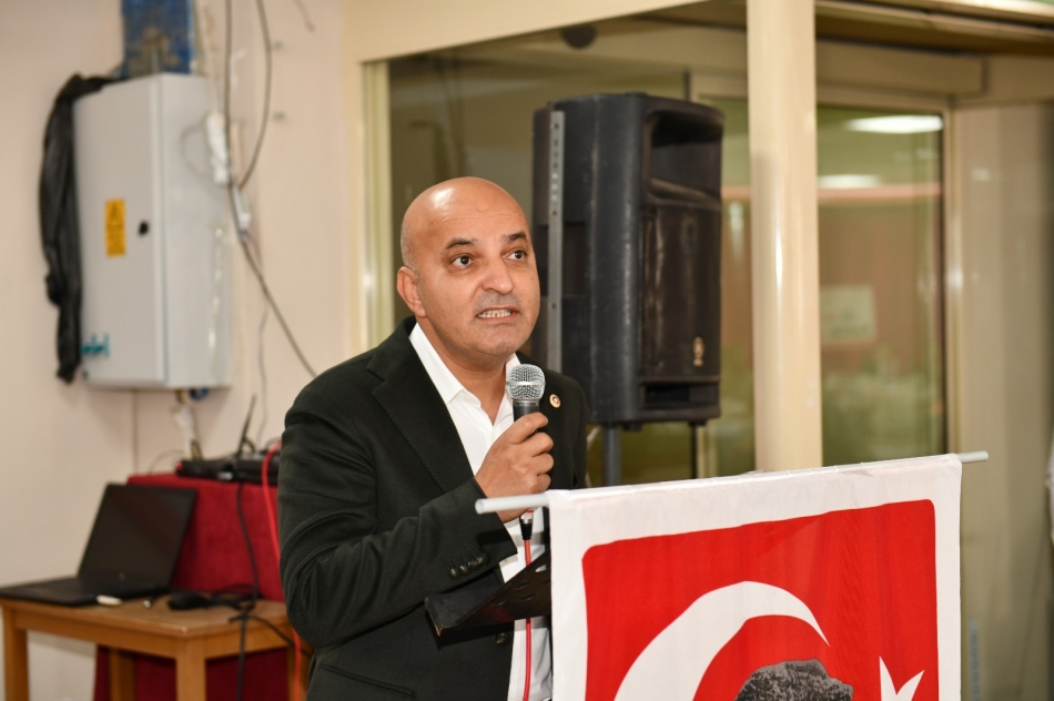 CHP Çiğli’den EYT’lilere büyük destek: Çözüm önerileri raporlaştırılarak Genel Başkana gönderilecek! 6