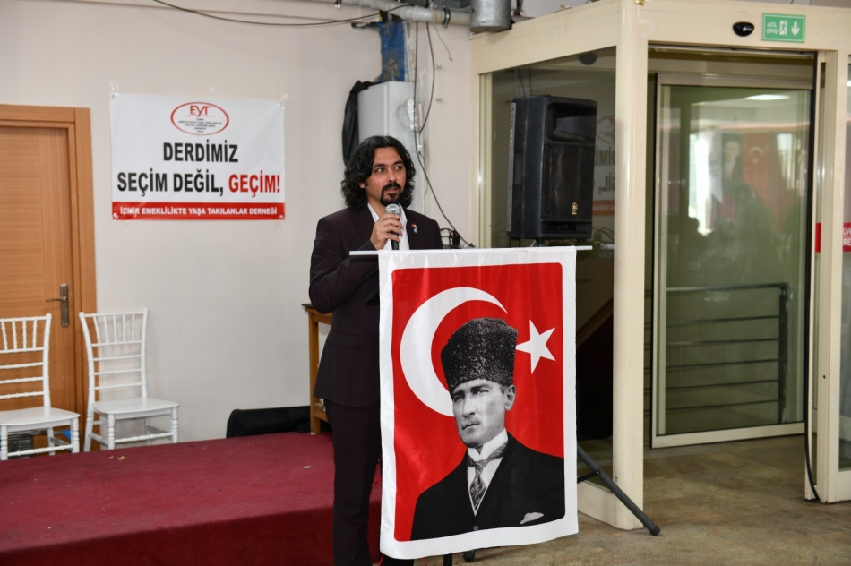 CHP Çiğli’den EYT’lilere büyük destek: Çözüm önerileri raporlaştırılarak Genel Başkana gönderilecek! 7