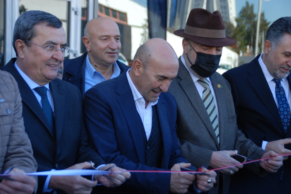 Smyrna Tam Otomatik Otoparkı’nın açılışı yapıldı: “İzmir’in otopark sorununu çözme hedefimize yaklaşıyoruz” 3