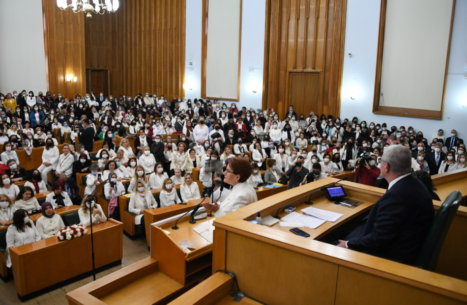 ​​​​​​​İYİ Parti’de Beyaz Buluşma 2