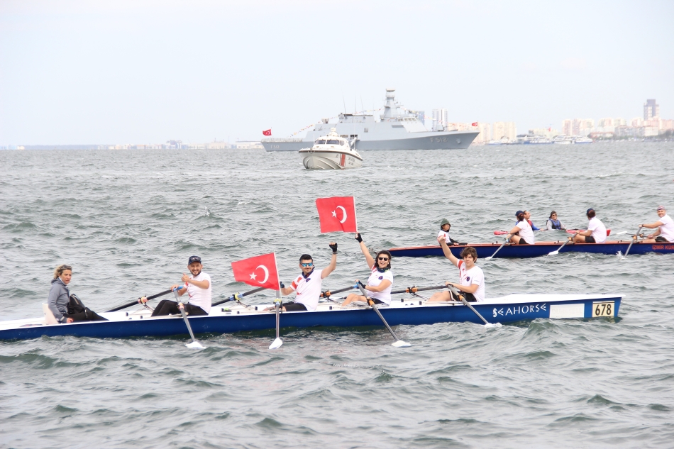 19 Mayıs İzmir'de coşkuyla kutlandı 3