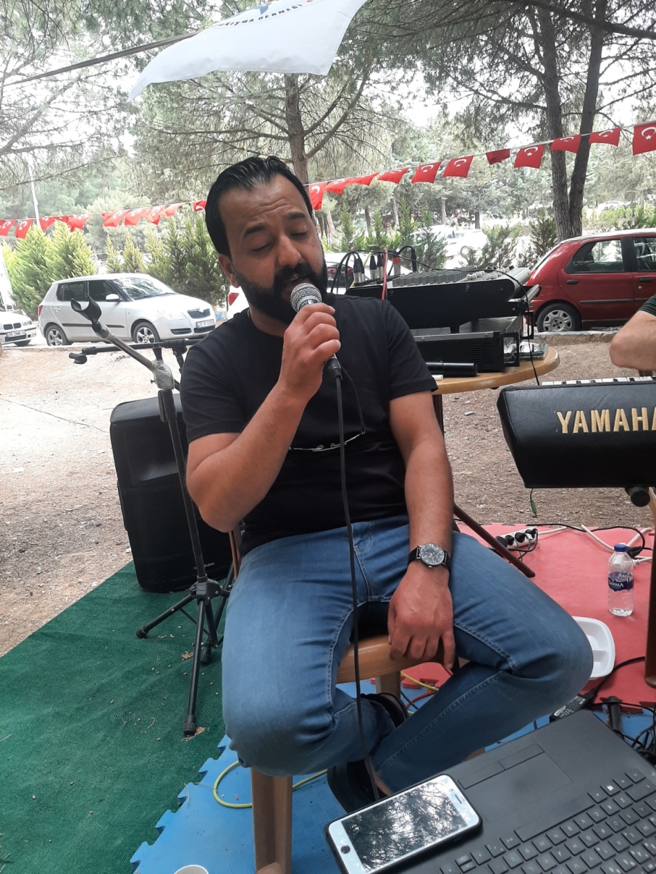 EBAD’tan coşkulu bahar şenliği 12