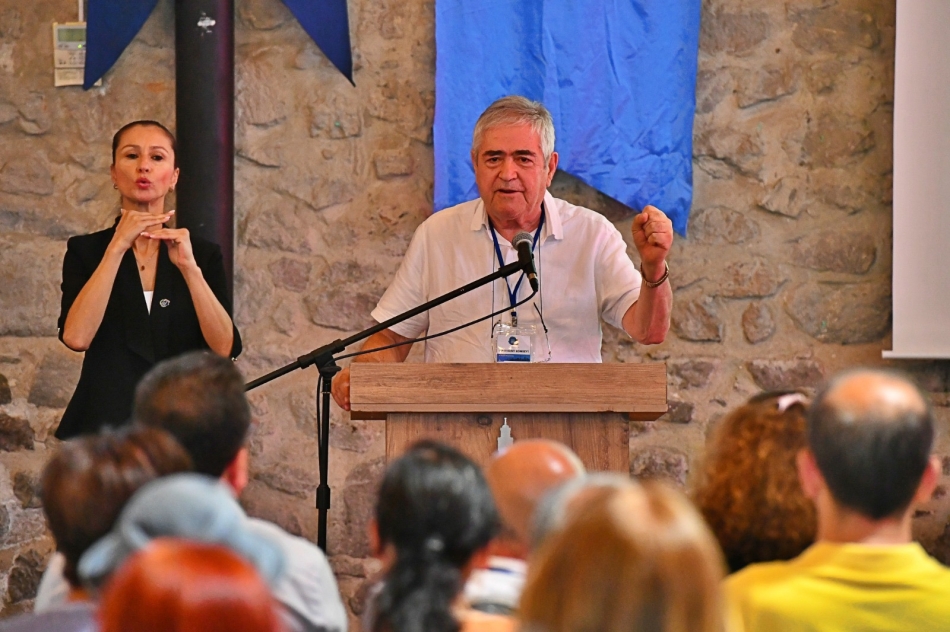 İzmir Kent Konseyi’nin 18. Genel Kurul'u yapıldı Konseyin yapısına cinsiyet eşitliği düzenlemesi 1