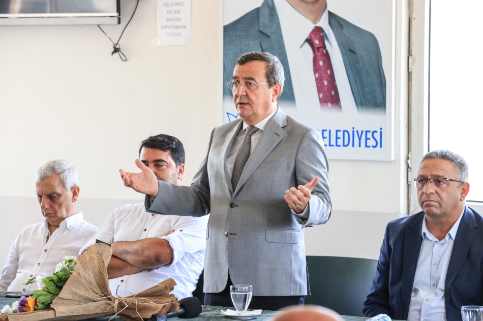 Başkan Batur’dan bayram mesajı:  “Bu zor günleri birlikte aşacağız” 3