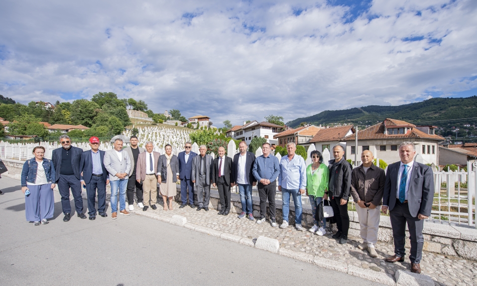 Soyer’den Bosna-Hersek ziyaretinde ‘İzmir’ vurgusu: “İzmir'in vicdanını temsilen buradayız” 10