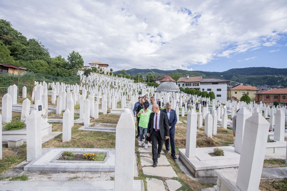 Soyer’den Bosna-Hersek ziyaretinde ‘İzmir’ vurgusu: “İzmir'in vicdanını temsilen buradayız” 9