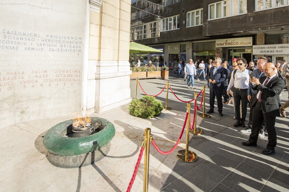 Soyer’den Bosna-Hersek ziyaretinde ‘İzmir’ vurgusu: “İzmir'in vicdanını temsilen buradayız” 13