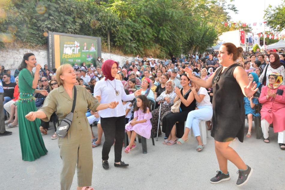 Torbalı’da Bardacık İnciri coşkusu 13