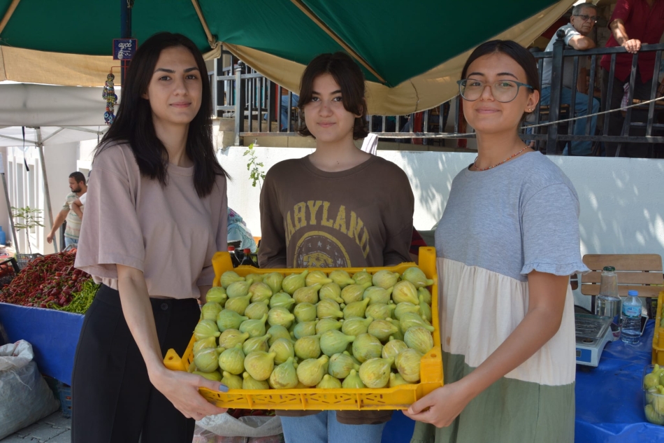Torbalı’da Bardacık İnciri coşkusu 10