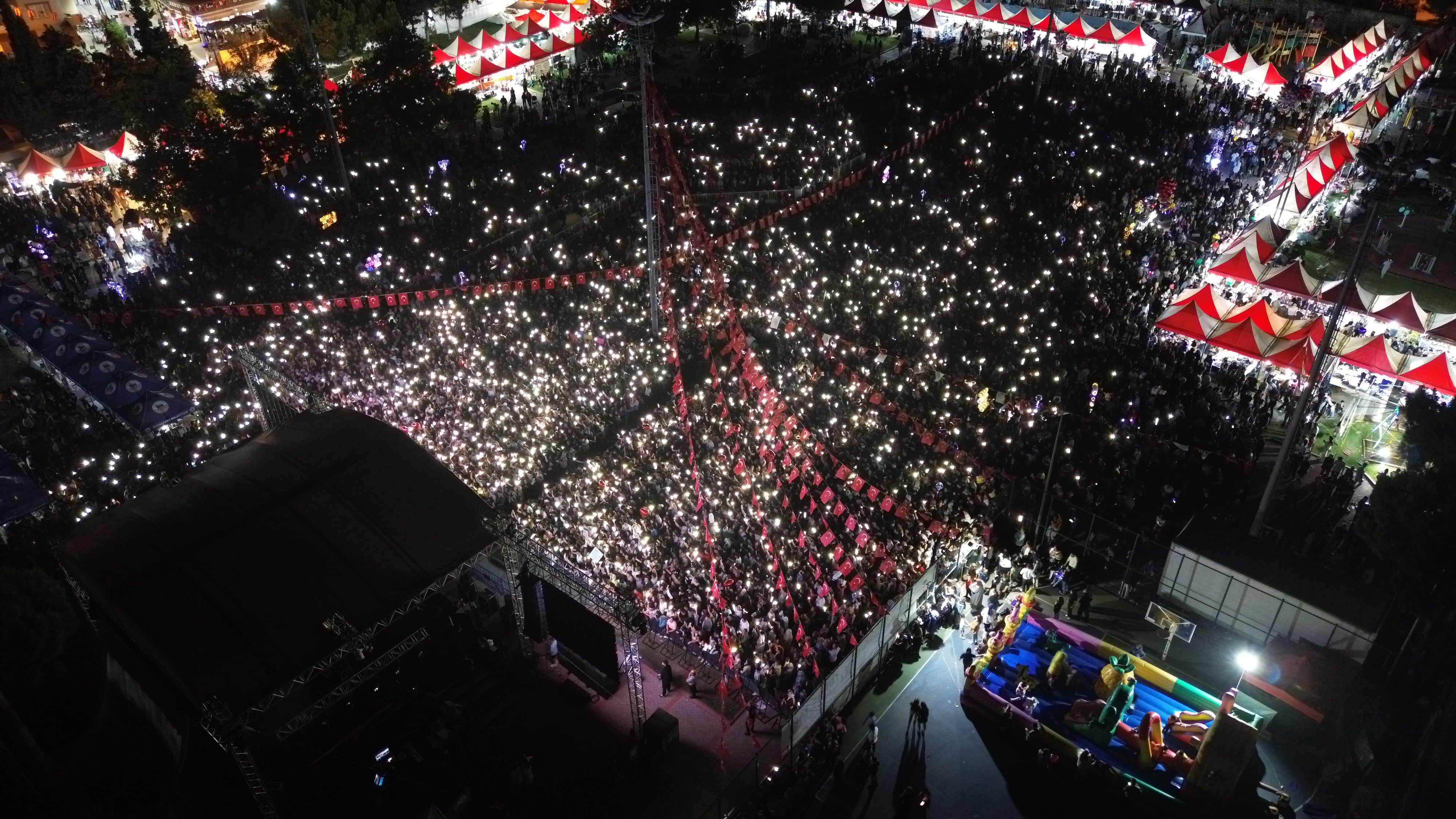 52’nci Altın Kiraz Kültür ve Sanat Festivali  coşkuyla kutlandı 4