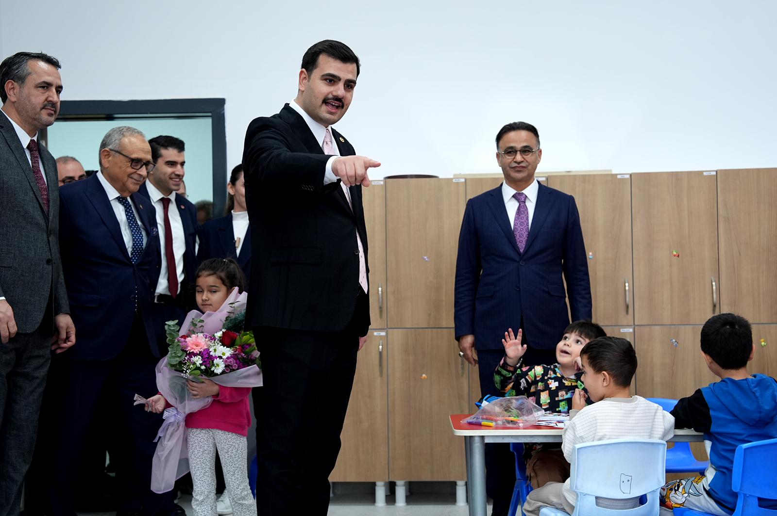 İzmir’de dev eğitim yatırımları: 7 trilyon 787 milyar TL 5