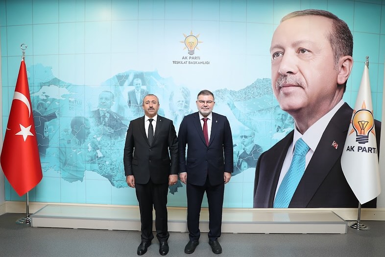 AK Parti İzmir'de 6 İlçe İçin Yeni Başkanlar Belli Oldu: İşte İsim İsim Liste 3
