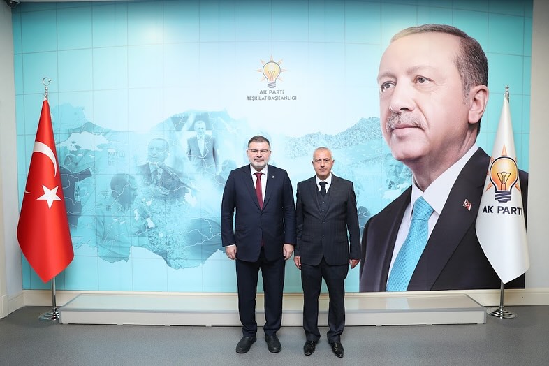 AK Parti İzmir'de 6 İlçe İçin Yeni Başkanlar Belli Oldu: İşte İsim İsim Liste 4