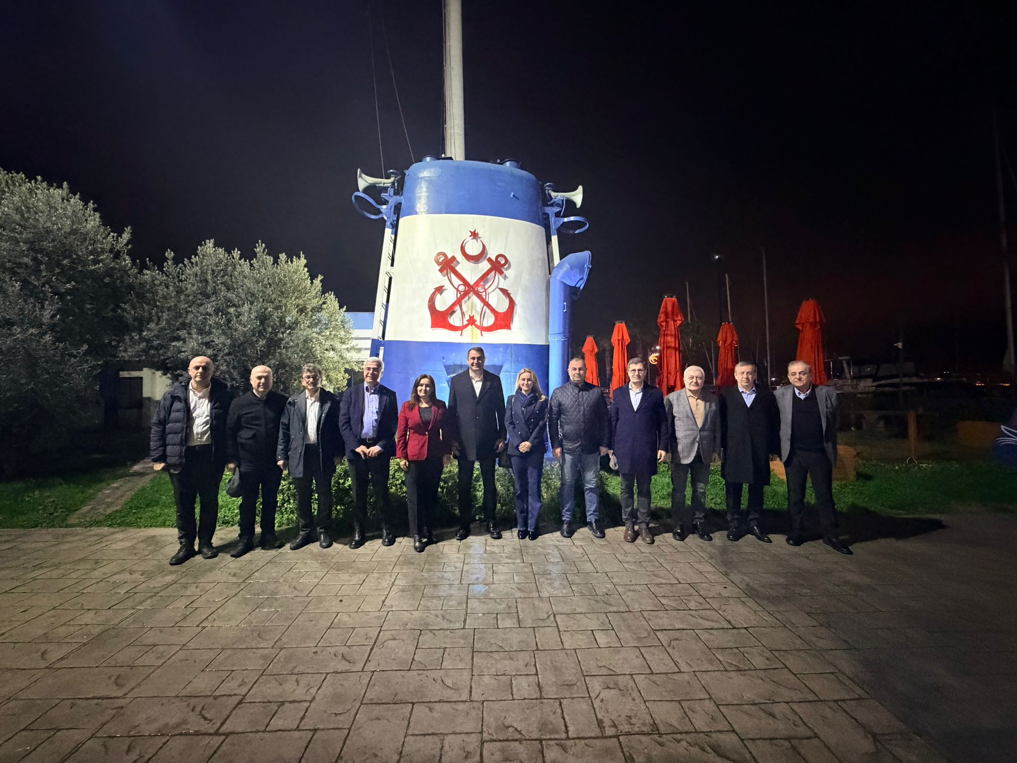 CHP İzmir’de istişare toplantısı sona erdi:  Milletvekilleri belediye ve vatandaş arasında köprü olacak 1