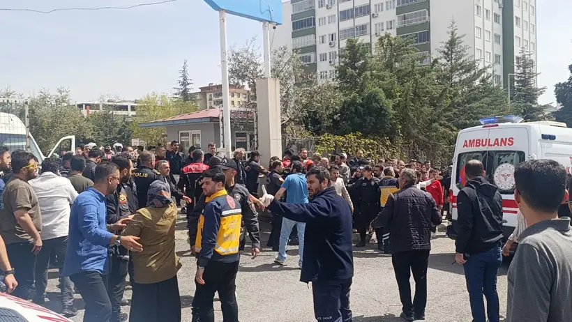 Dün Şanlıurfa Bugün Kahramanmaraş! İki Günde İkinci Okul Saldırısı: Ölü ve Yaralılar Var - Resim : 1