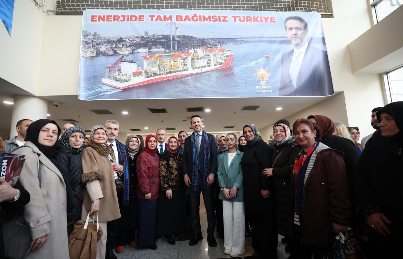 bakan-bayraktar-biz-gece-gunduz-petrol-ariyoruz-dogalgaz-ariyoruz