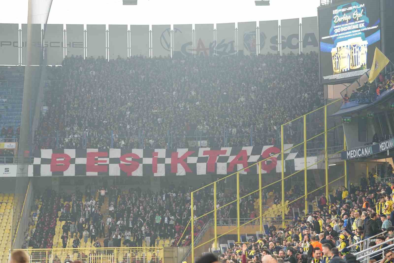 trendyol-super-lig-fenerbahce-0-besiktas-0-mac-devam-ediyor