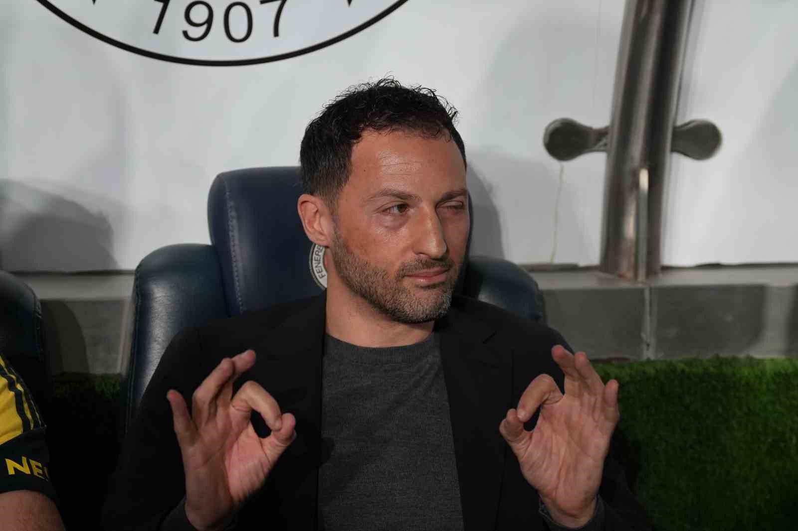 trendyol-super-lig-fenerbahce-0-besiktas-0-mac-devam-ediyor